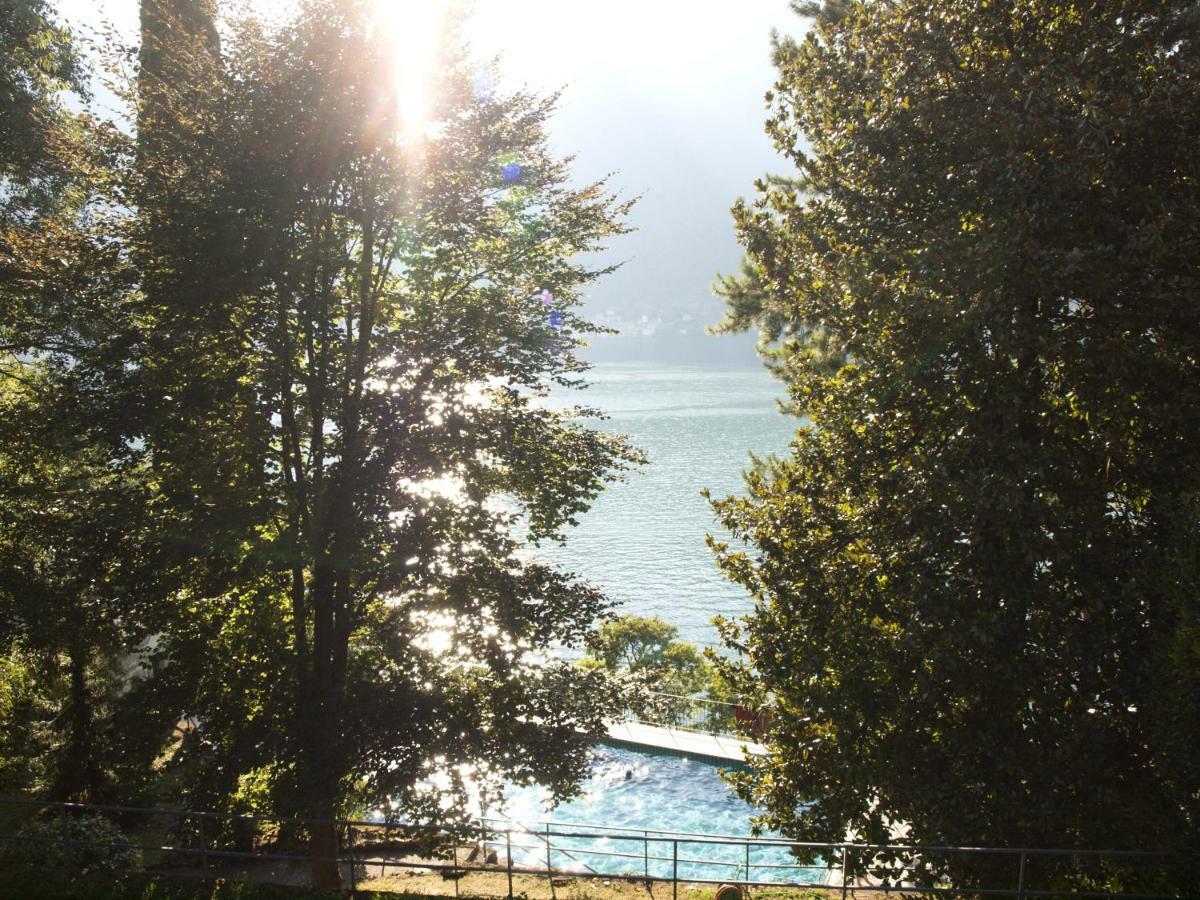 Casa Marina - Appartamento Nel Residence Di Nesso Exteriör bild
