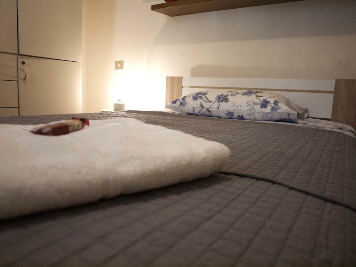 Casa Marina - Appartamento Nel Residence Di Nesso Exteriör bild
